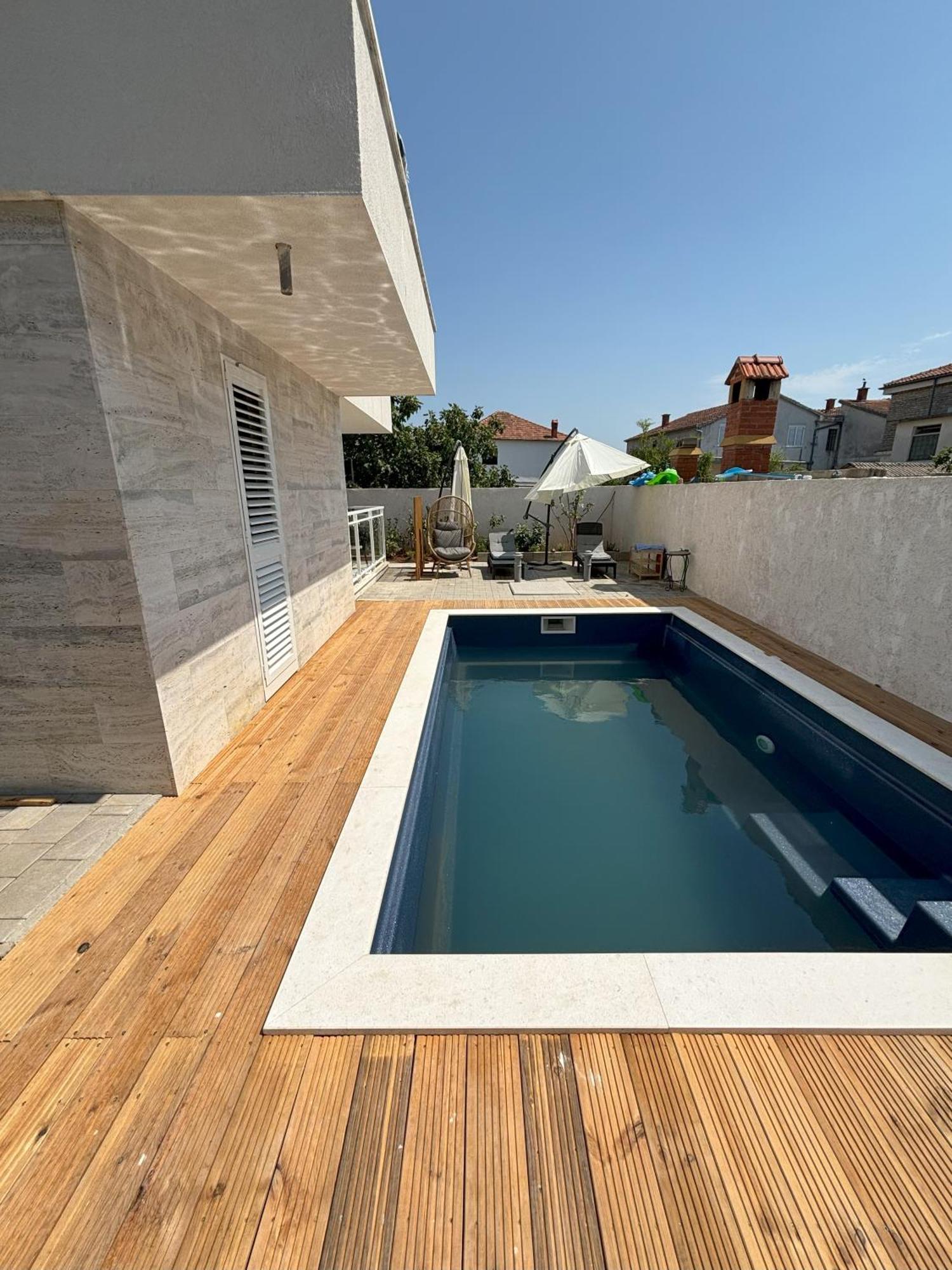 Vila Regina Apartment Rex With Swimming Pool Єзера Екстер'єр фото