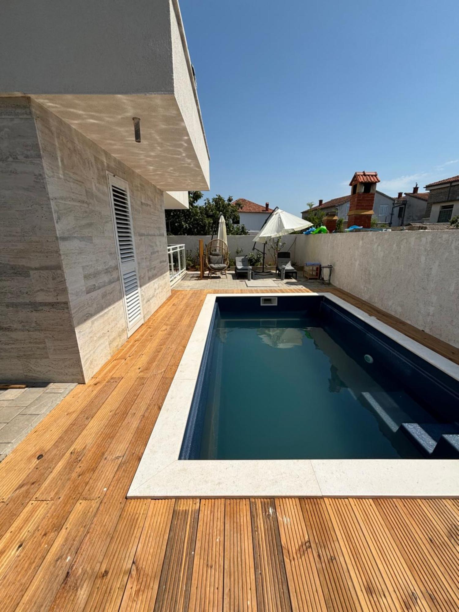 Vila Regina Apartment Rex With Swimming Pool Єзера Екстер'єр фото